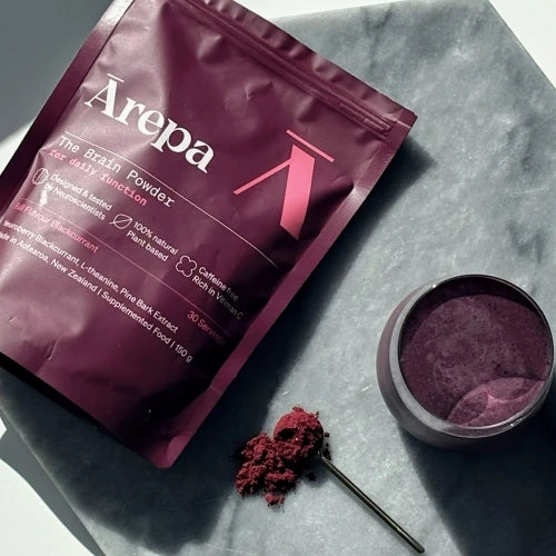 Ārepa the Brain Drink smoothie and Ārepa Powder pouch at Intentionally Natural 